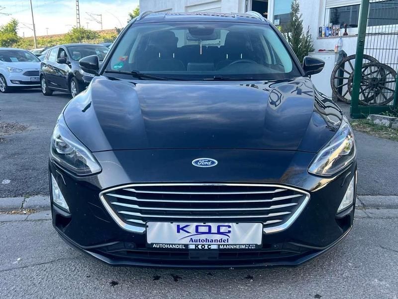 Używany Ford Focus Titanium 120 KM (88 kW) 2018 Czarny Kombi