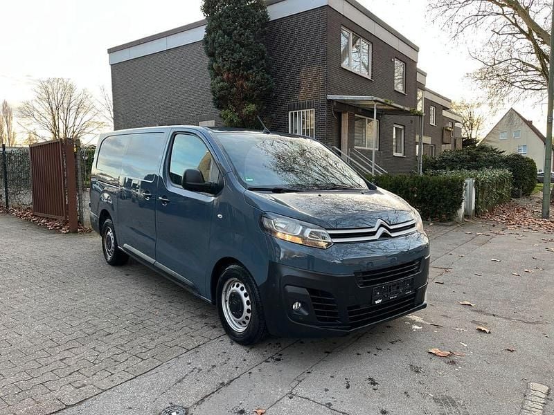 Lackierung squid ink grey/typ Gebraucht 2020 Citroën Jumpy Van / Kleinbus | 11.990 € (Superpreis) - Bild 1/4