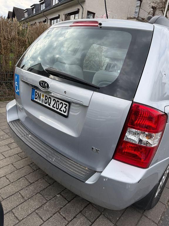 Gebraucht Kia Carnival 185 PS (136 kW) 2007 Grau Van / Kleinbus