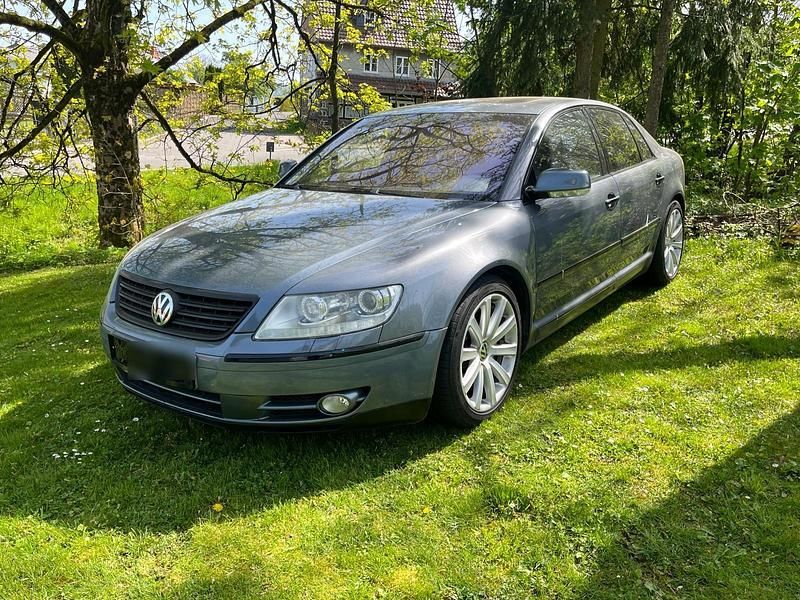 Blau Gebraucht 2008 VW Phaeton Limousine | 5.000 € (Teuer) - Bild 1/4