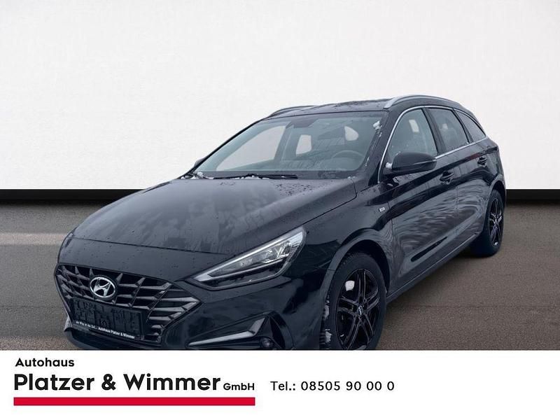 Schwarz Gebraucht 2021 Hyundai i30 Trend Kombi | 17.890 € (Guter Preis) - Bild 1/4