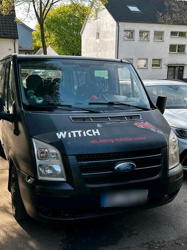 Begagnad Ford Transit 2009 Svart Minibuss