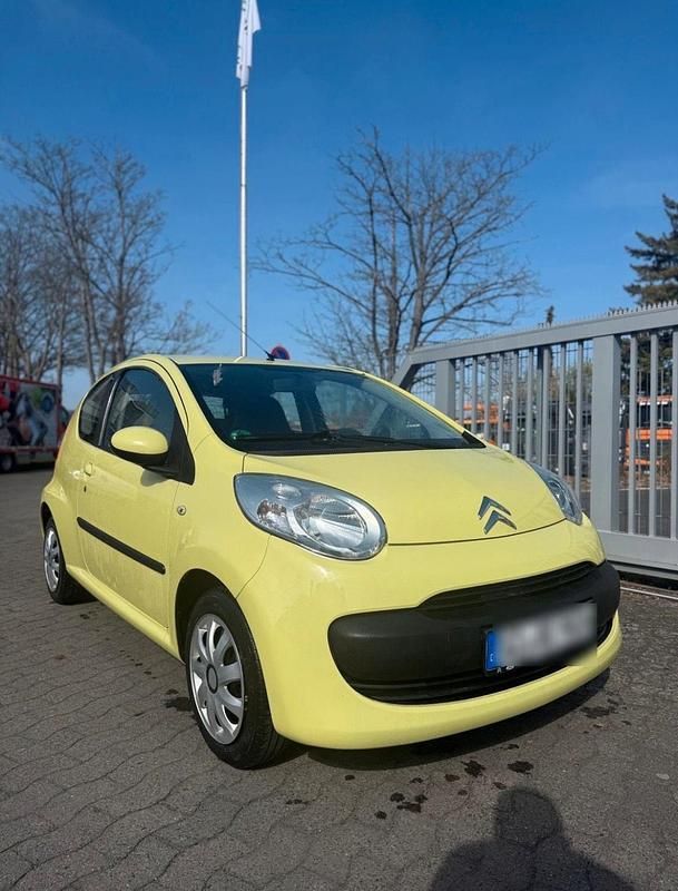 Gelb Gebraucht 2006 Citroën C1 Kleinwagen | 1.500 € (Etwas zu teuer) - Bild 1/4