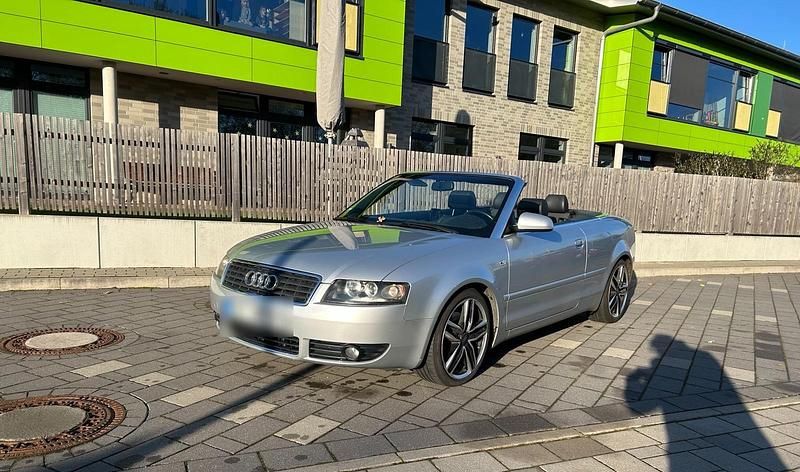 Silber Gebraucht 2003 Audi A4 Cabriolet Cabrio | 2.800 € (Superpreis) - Bild 1/4
