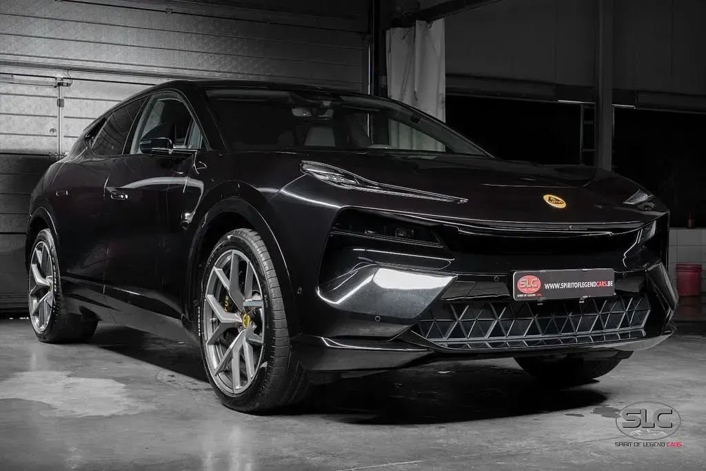 Używany Lotus Eletre 450 kW (612 KM) 2023 Czarny SUV