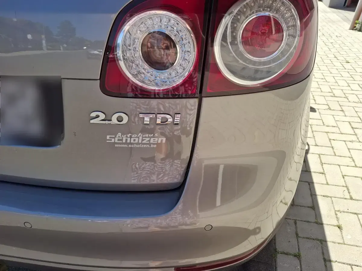 Używany VW Golf VII 140 KM (102 kW) 2012 Brązowy Sedan/Limuzyna