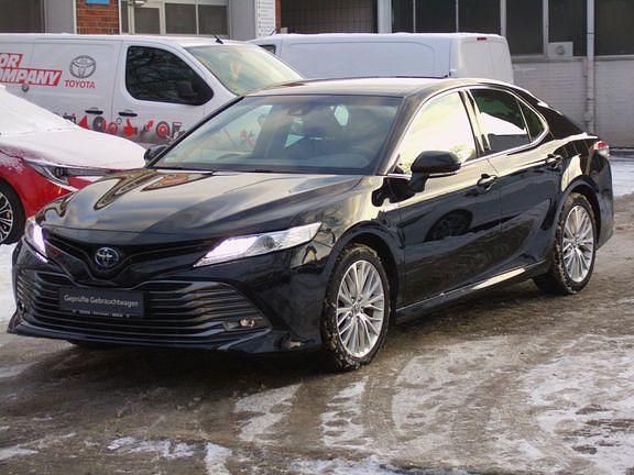 Gebraucht Toyota Camry Executive 218 PS (160 kW) 2020 Tiefschwarz mica metallic Limousine