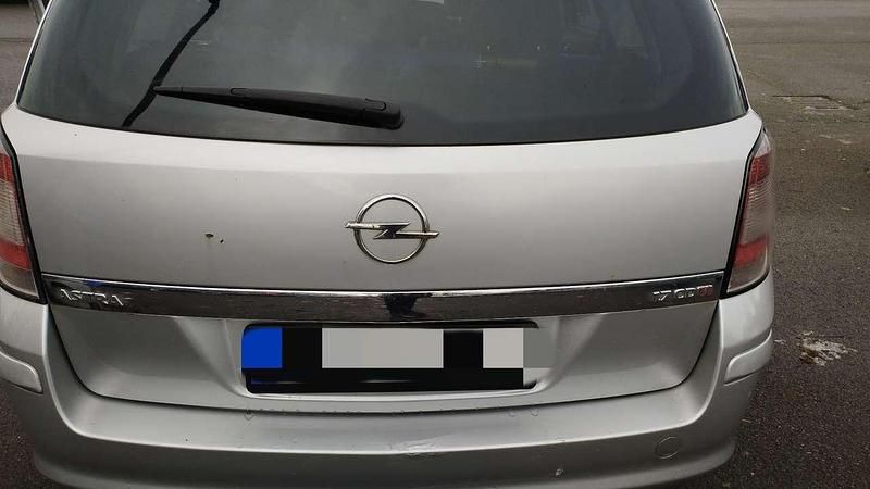Gebraucht Opel Astra Edition+ 101 PS (74 kW) 2006 Kombi