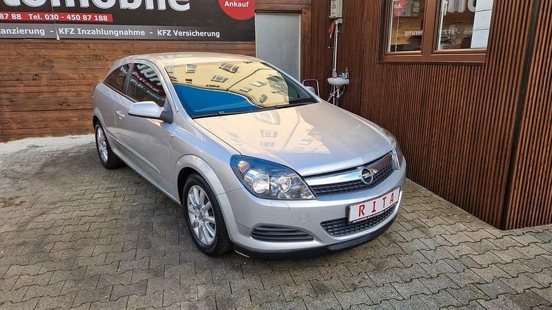 Starsilber iii m2 Gebraucht 2008 Opel Astra GTC Edition Coupé | 3.980 € (Etwas zu teuer) - Bild 1/4