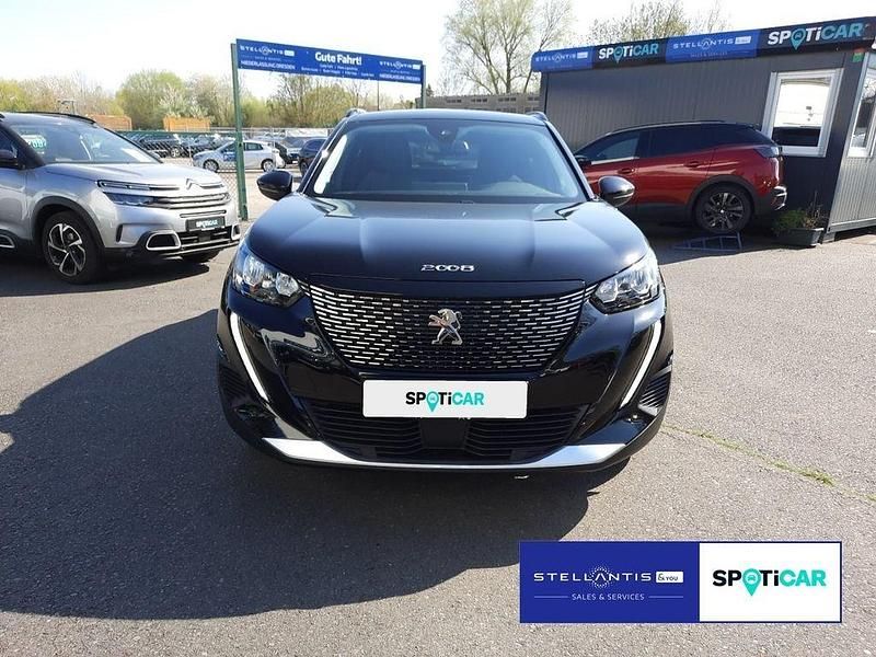 Gebraucht Peugeot 2008 Allure 101 PS (74 kW) 2022 Schwarz SUV