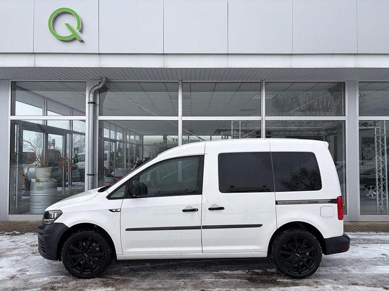 Weiß Gebraucht 2017 VW Caddy Van / Kleinbus | 8.300 € (Fairer Preis) - Bild 1/4