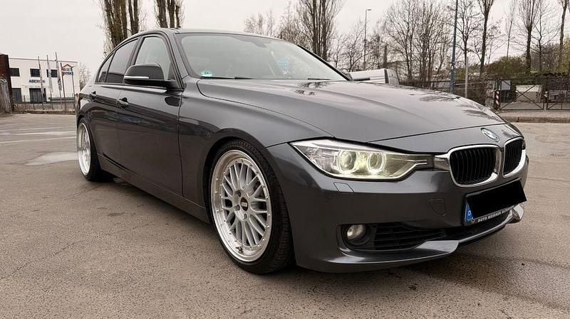 Gebraucht BMW 335 Performance 306 PS (225 kW) 2013 Grau Limousine