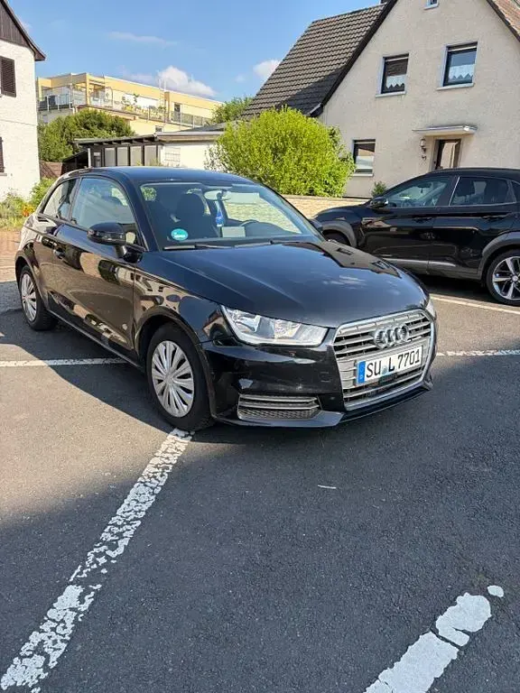 Gebraucht Audi A1 82 PS (60 kW) 2017 Schwarz Kleinwagen