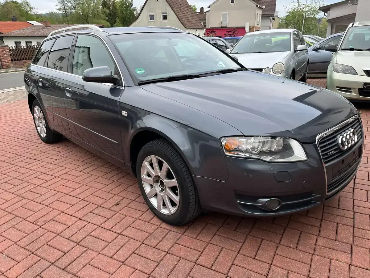 Gebraucht Audi A4 140 PS (102 kW) 2006 Delfingrau metallic Kombi