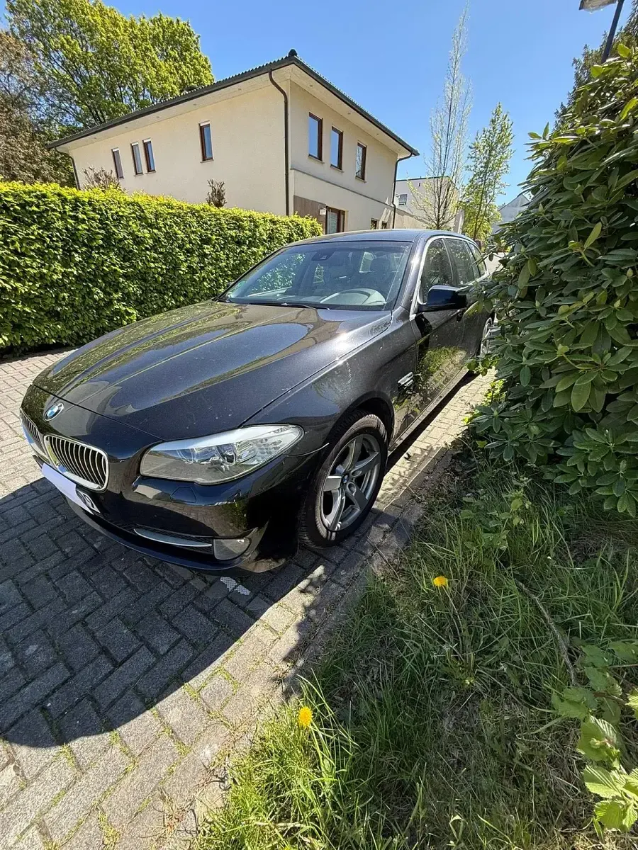 Usata BMW 530 258 CV (189 kW) 2012 Nero Station wagon