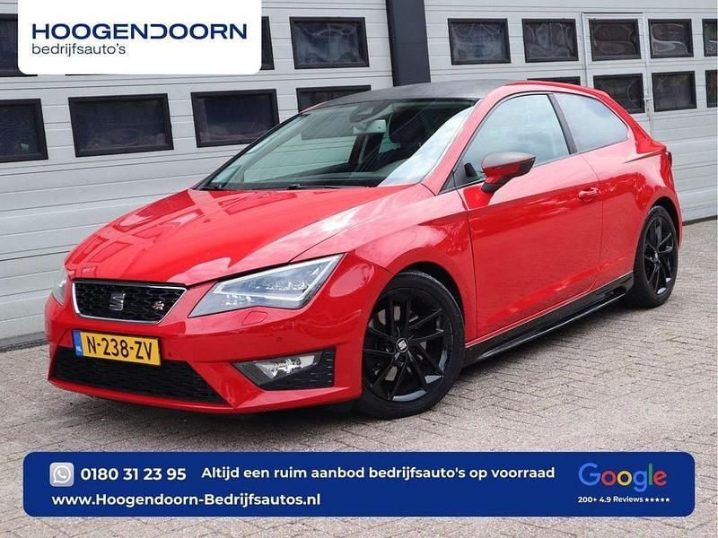 Rot Gebraucht 2013 Seat Leon SC FR Kleinwagen | 10.900 € (Fairer Preis) - Bild 1/4