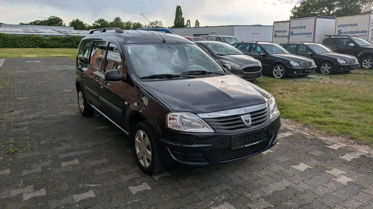 Gebraucht Dacia Logan 84 PS (61 kW) 2012 Blau Kombi