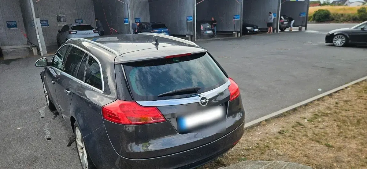 Gebraucht Opel Insignia 160 PS (117 kW) 2013 Grau Kombi