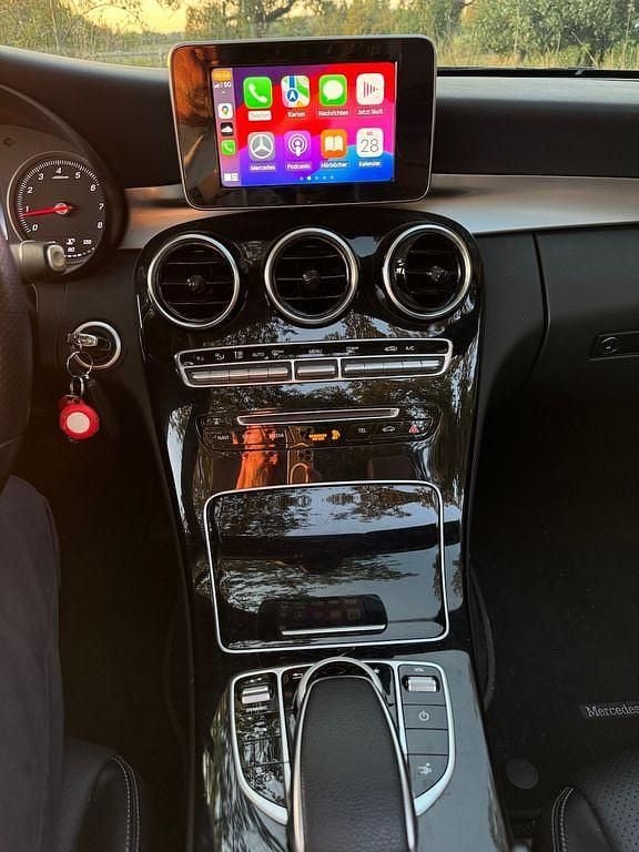 Gebraucht Mercedes C180 156 PS (114 kW) 2017 Blau Cabrio