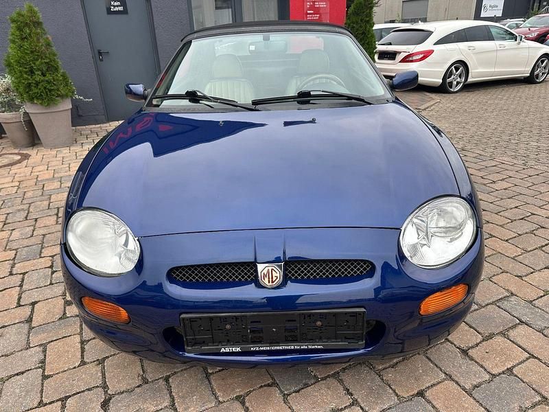Gebraucht MG F 120 PS (88 kW) 1999 Blau Cabrio