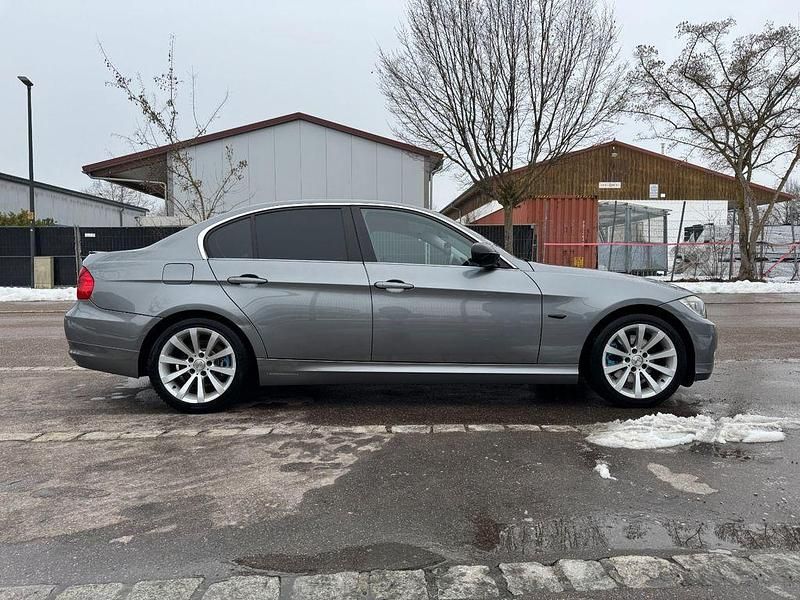 Gebraucht BMW 325 M Performance 218 PS (160 kW) 2008 Grau Limousine