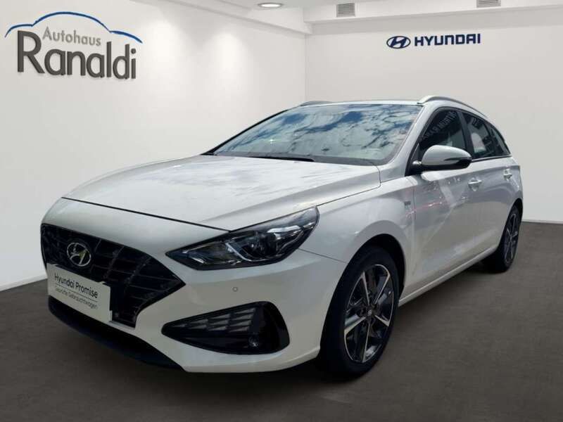 Sol (weiss Gebraucht 2024 Hyundai i30 Trend Kombi | 22.990 € (Guter Preis) - Bild 1/4