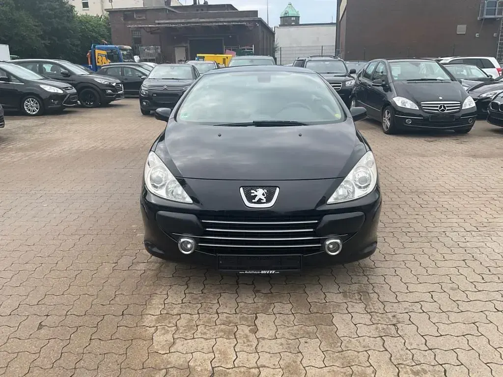 Gebraucht Peugeot 307 CC 140 PS (102 kW) 2008 Schwarz Cabrio