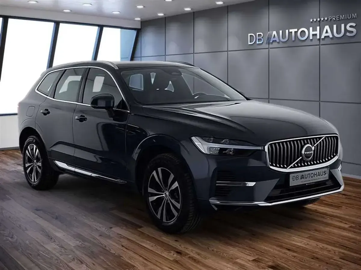 Gebraucht Volvo XC60 Core 349 PS (256 kW) 2025 Blau SUV