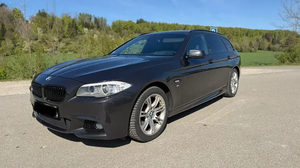 Gebraucht BMW 525 M Sport 218 PS (160 kW) 2012 Schwarz Kombi