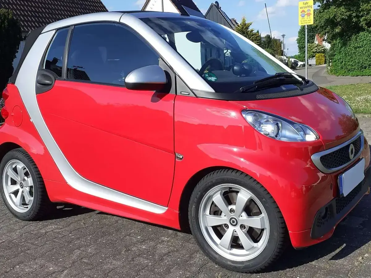 Gebraucht Smart ForTwo Cabrio 71 PS (52 kW) 2013 Rot Cabrio