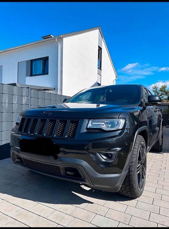 Schwarz Gebraucht 2014 Jeep Grand Cherokee Limited SUV | 16.799 € (Etwas zu teuer) - Bild 1/4