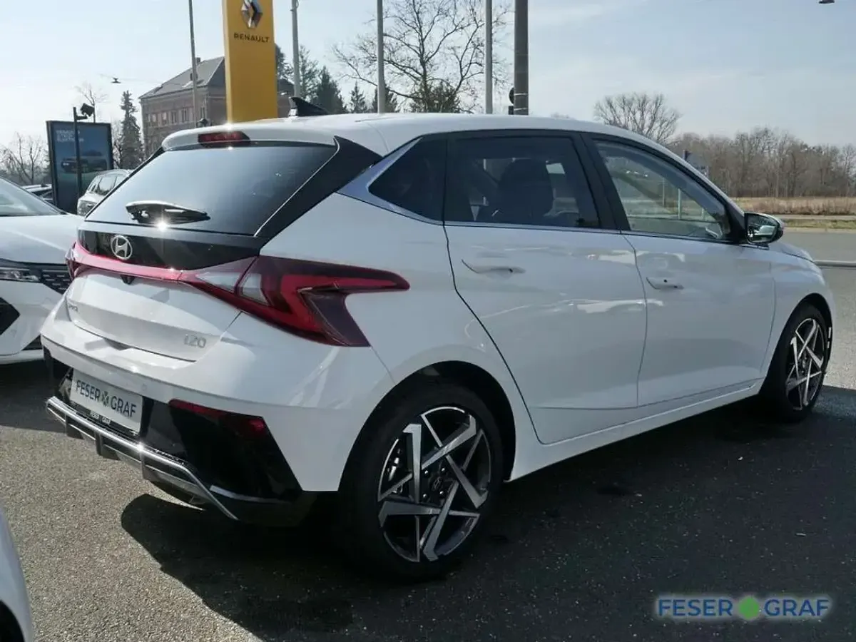 Gebraucht Hyundai i20 Prime 90 PS (66 kW) 2026 Atlas white Kleinwagen