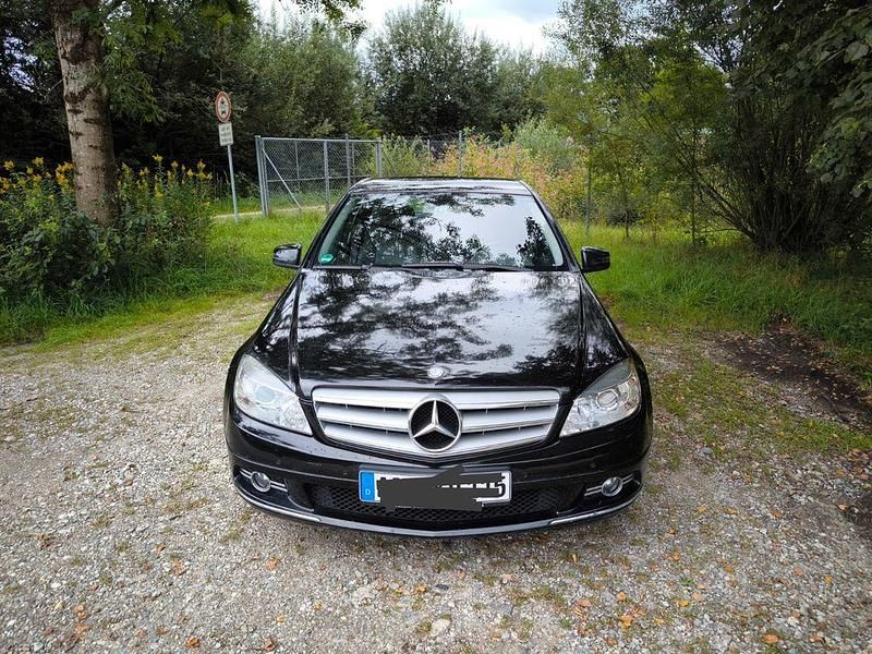 Gebraucht Mercedes C300 Avantgarde 231 PS (169 kW) 2010 Schwarz Limousine