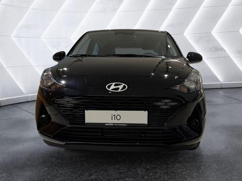 Neu Hyundai i10 Select 63 PS (46 kW) 2025 Farbe: phantom black (schwarz) Kleinwagen