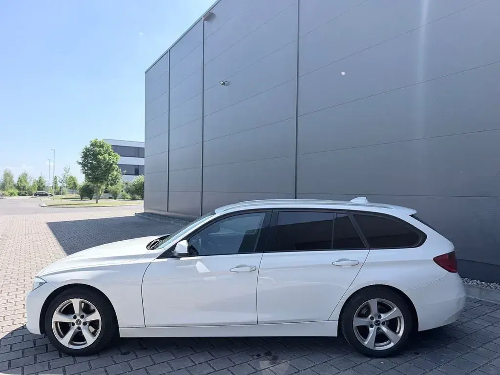 Gebraucht BMW 320 Performance 184 PS (135 kW) 2013 Weiß Limousine