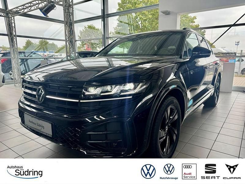 Grenadillschwarz Neu 2025 VW Touareg R-line SUV | 84.950 € (Etwas zu teuer) - Bild 1/4