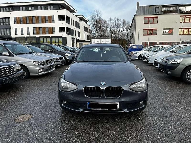 Gebraucht BMW 116 136 PS (100 kW) 2011 Mineralgrau metallic Kleinwagen