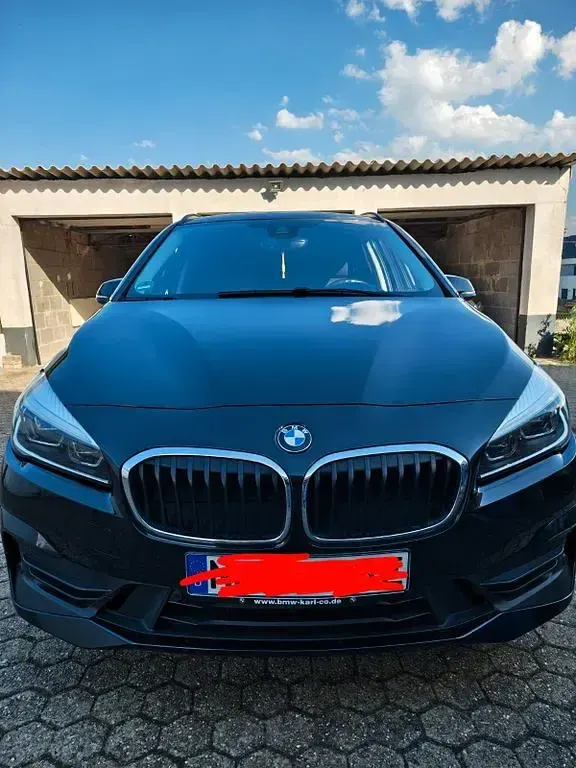 Gebraucht BMW 225 Active Tourer iPerformance 181 PS (133 kW) 2021 Schwarz Van / Kleinbus