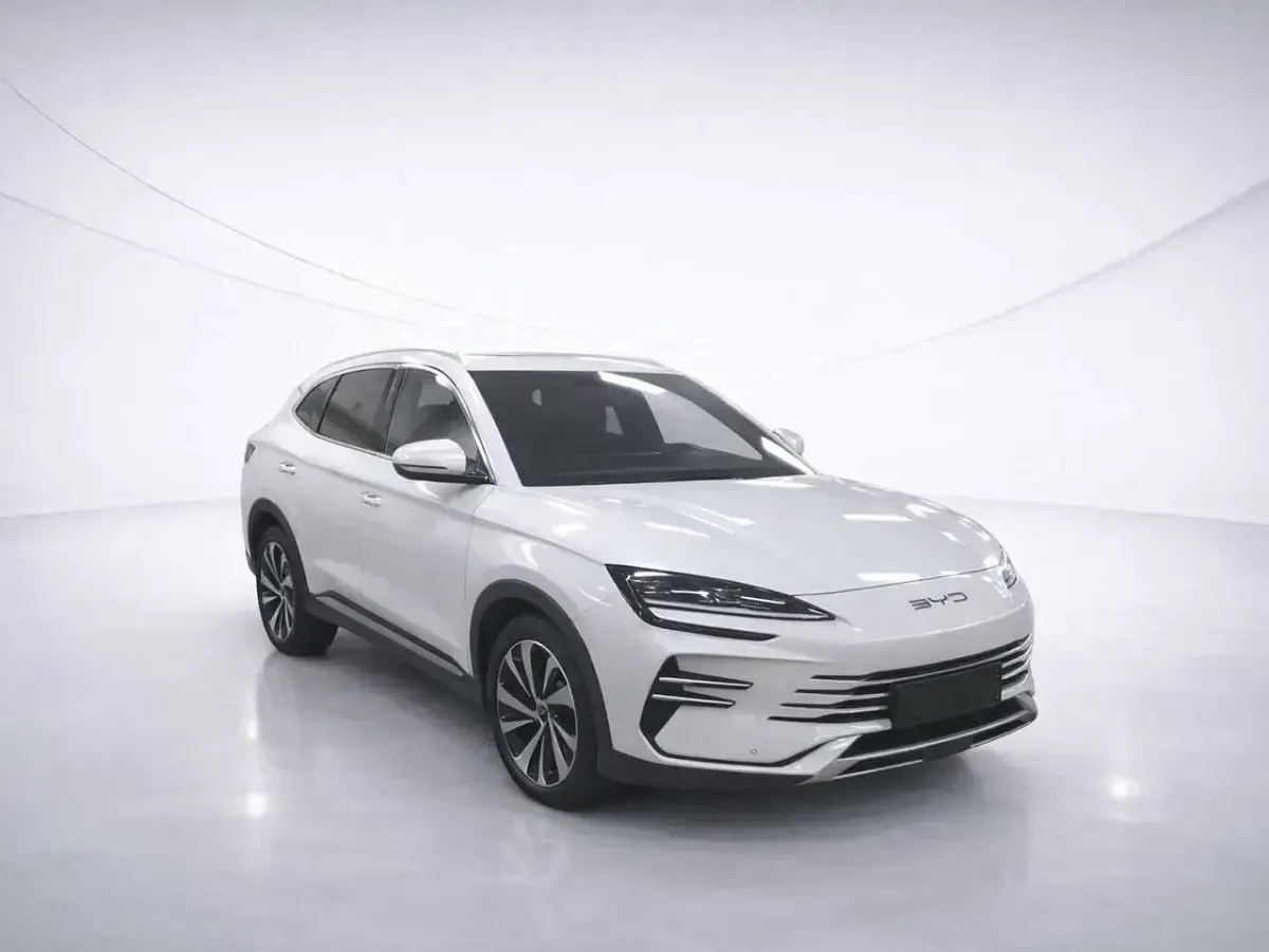 Gebraucht BYD Seal U Boost 218 PS (160 kW) 2025 Weiß SUV