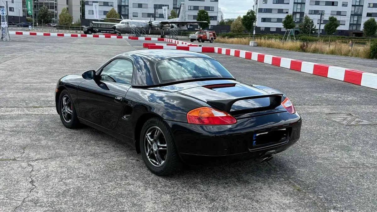 Gebraucht Porsche 986 Boxster 203 PS (149 kW) 1999 Schwarz Cabrio