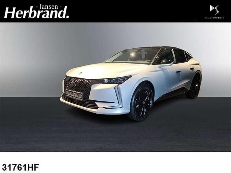 Lackierung chrystal pearl/typ Gebraucht 2025 DS Automobiles DS4 Performance Limousine | 29.390 € (Fairer Preis) - Bild 1/4