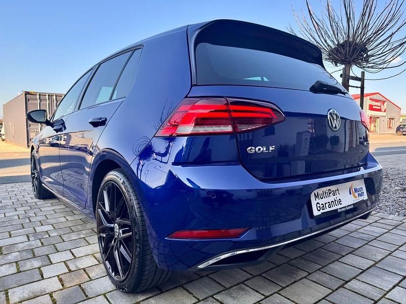 Gebraucht VW Golf VII Join 131 PS (96 kW) 2018 Blau Limousine