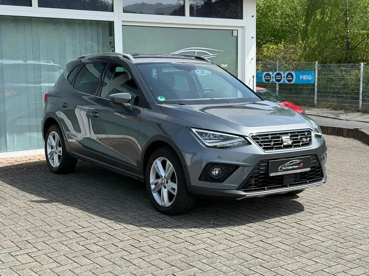 Gebraucht Seat Arona FR 116 PS (85 kW) 2018 Grau SUV