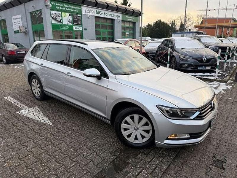 Gebraucht VW Passat 150 PS (110 kW) 2019 Reflexsilber Kombi