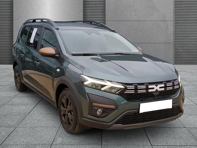 Zedergrün Neu 2025 Dacia Jogger Extreme Van / Kleinbus | 20.690 € (Guter Preis) - Bild 1/1