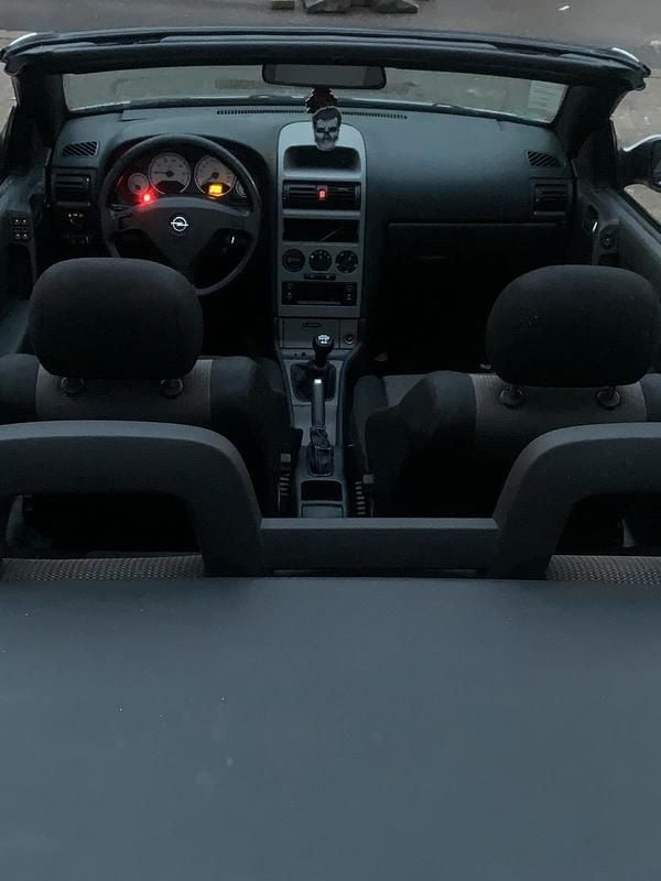 Gebraucht Opel Astra Cabriolet 103 PS (75 kW) 2003 Grau Cabrio