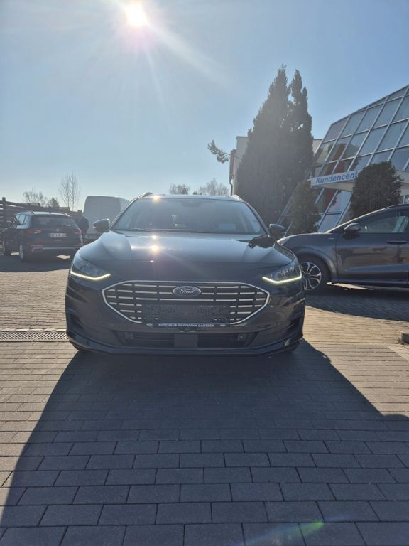 Gebraucht Ford Focus Titanium X 116 PS (85 kW) 2023 Schwarz Limousine