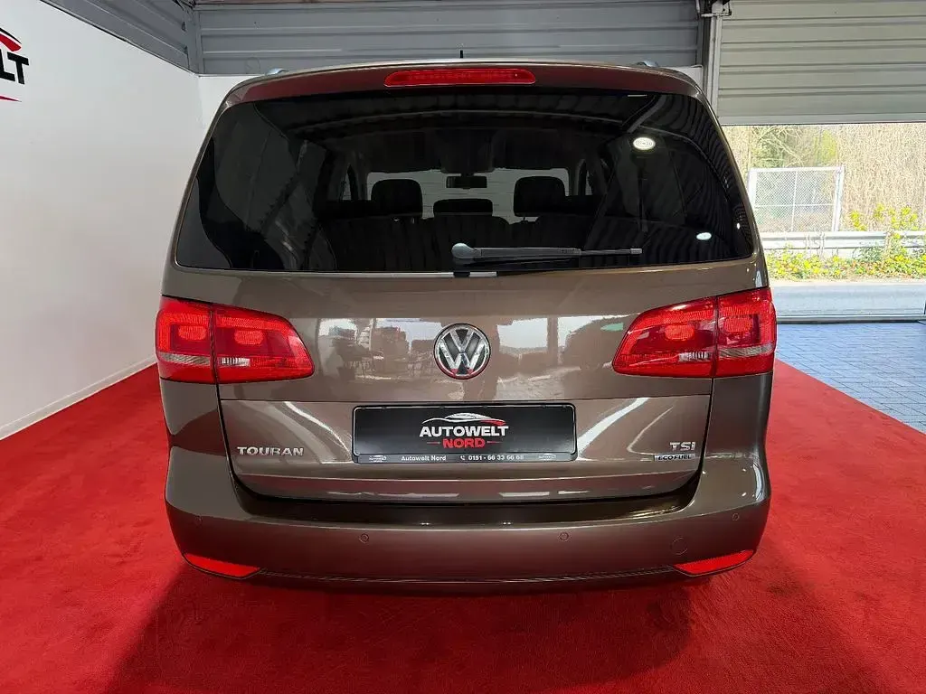 Gebraucht VW Touran 150 PS (110 kW) 2013 Braun Van / Kleinbus