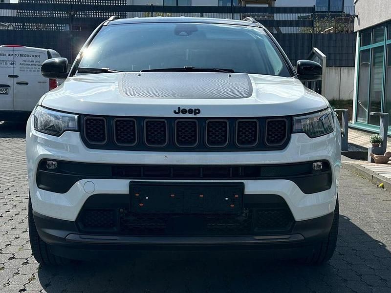 Gebraucht Jeep Compass 241 PS (177 kW) 2022 Weiß SUV