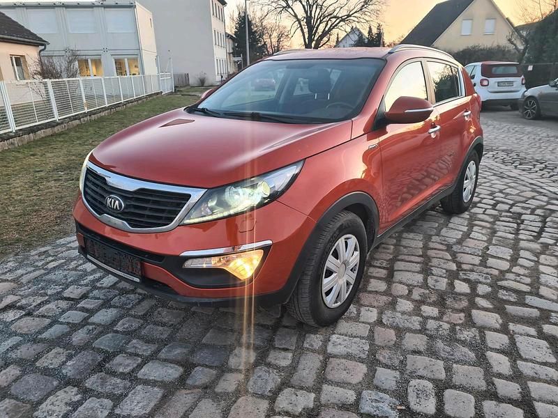 Orange Gebraucht 2013 Kia Sportage SUV | 7.350 € (Superpreis) - Bild 1/4